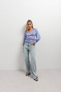 BLUSA CRUZADA ESTAMPADA