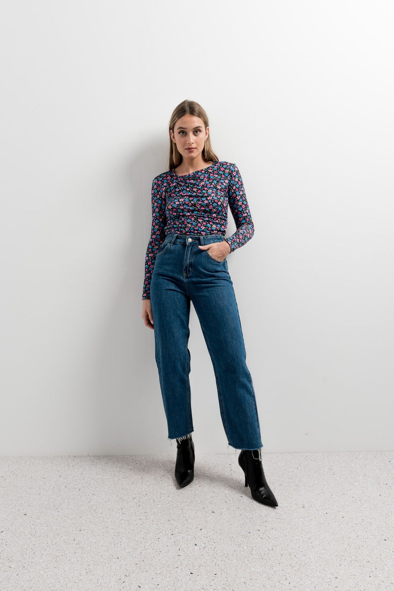 Asymmetrisches bedrucktes T-Shirt