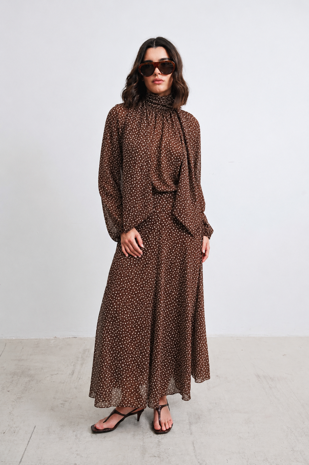 FALDA MIDI LUNARES