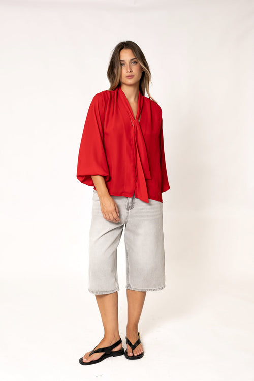 FLIESSENDE BLUSE
