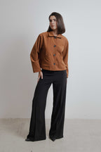 Kurze Jacke in Velourslederoptik