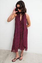 Halterkleid mit Punkten und Bindeband