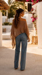 Lightweight Knit Oversized Top – Comfort with Character