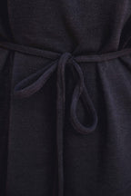 Fließender PULLOVER MIT GÜRTEL