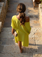 Camila – Elegante vestido asimétrico